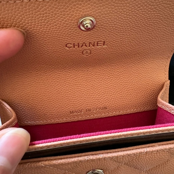 💞Authentic💞Chanel Card Holder - 23P Rose Beige Flap O Card Holder - Picture 8 of 13